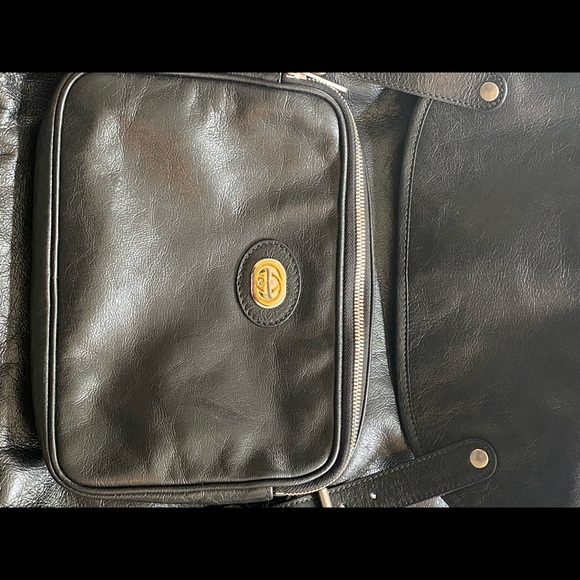 Gucci Leather Backpack - Picture 3 of 3